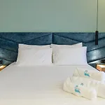 Seawave Hotel