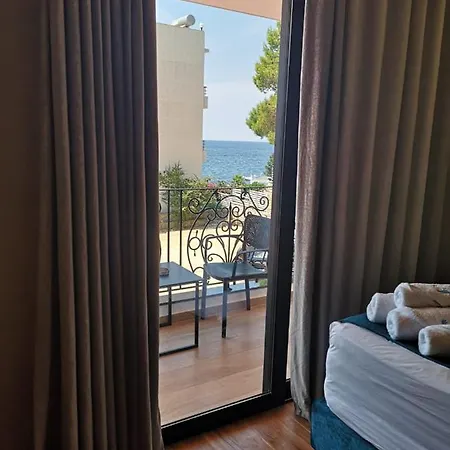 Seawave Hotel Sarandë