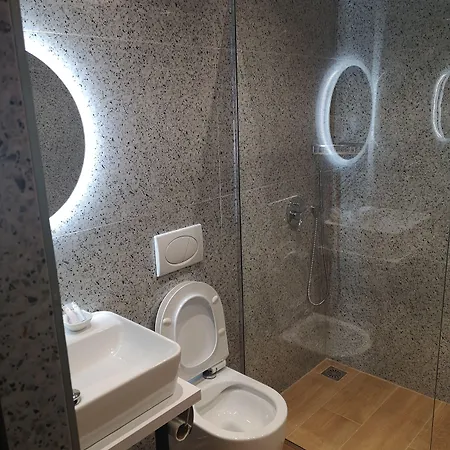 Hotel Seawave Sarandë