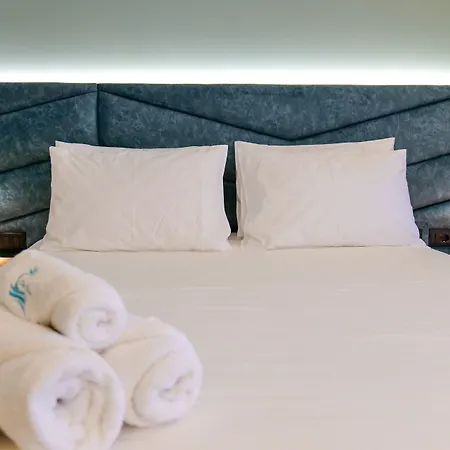 Seawave Hotel